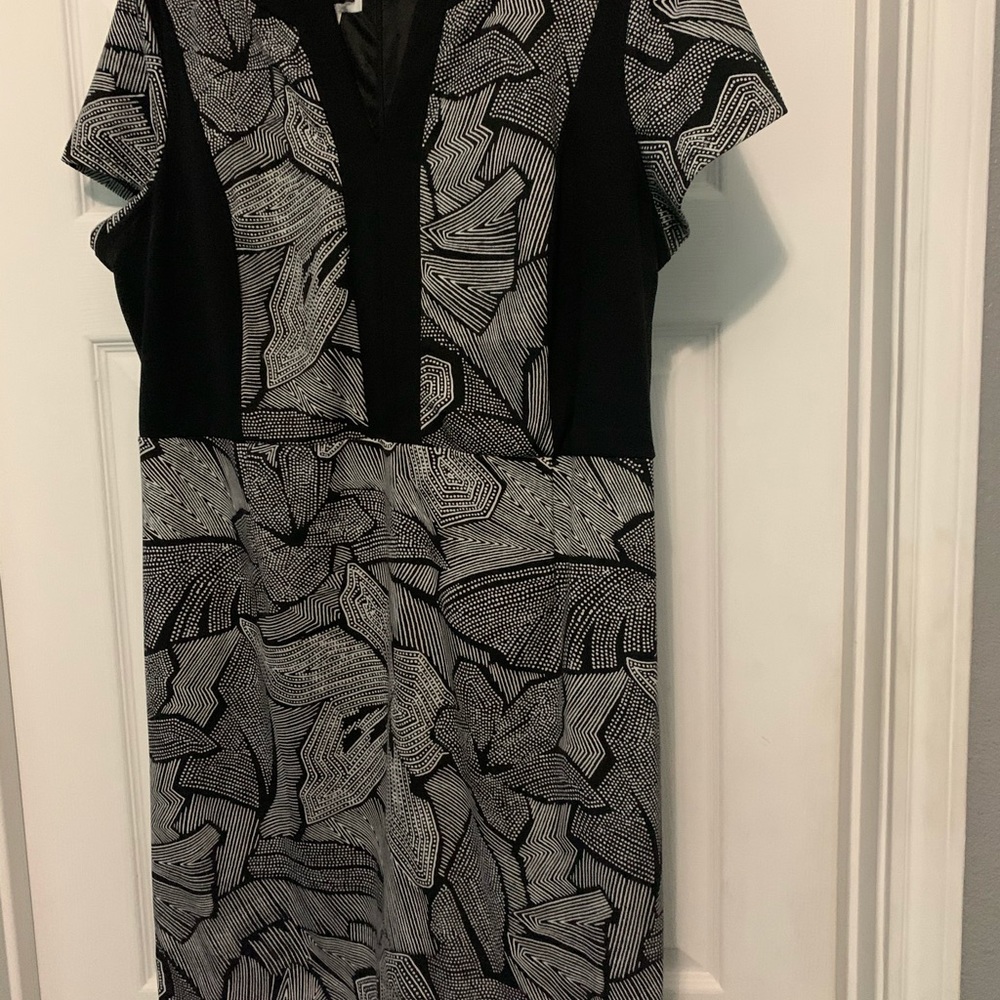 Black & white dress